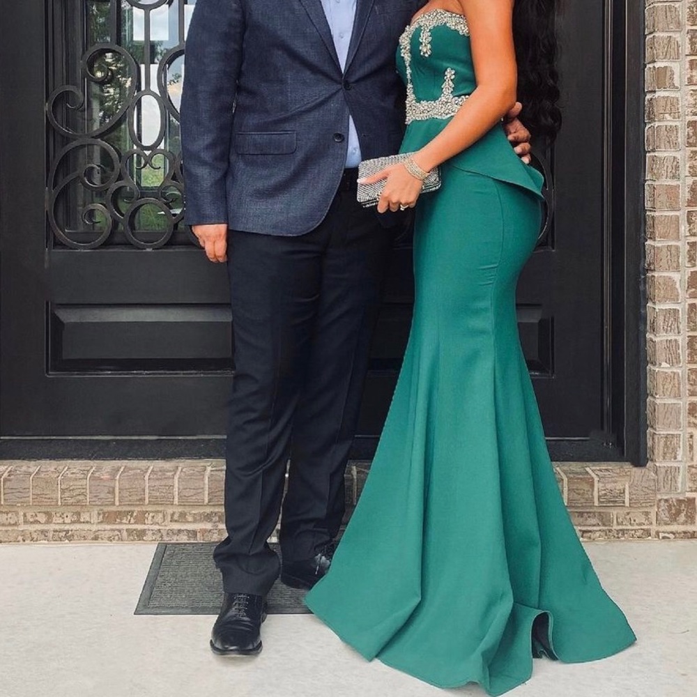 Emerald gown size 4
